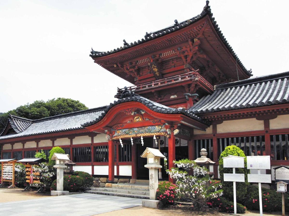 Ooedo Onsen Monogatari Dogo Hotel Matsuyama  Exterior foto
