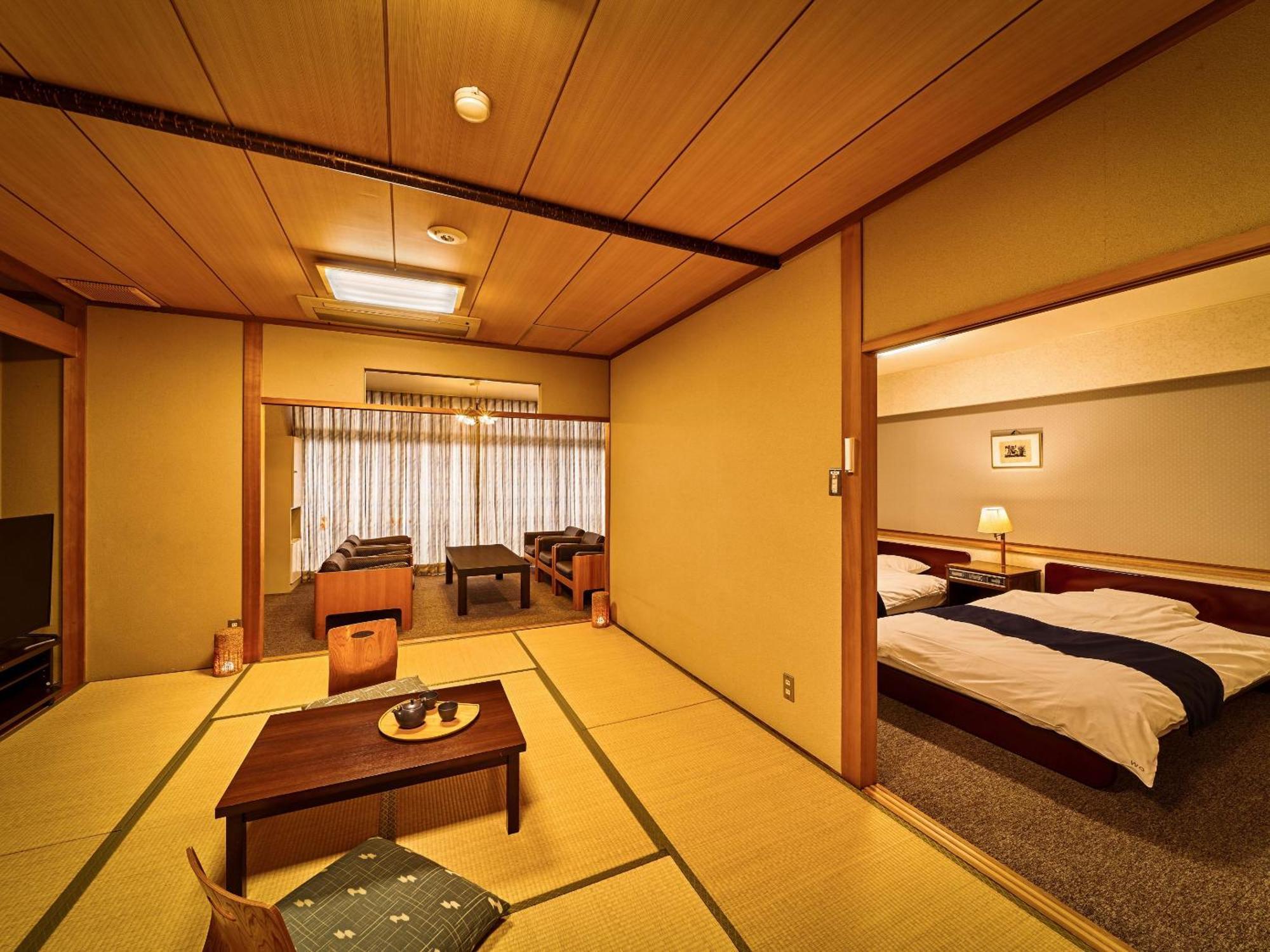 Ooedo Onsen Monogatari Dogo Hotel Matsuyama  Cameră foto